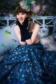 贝拉 1980,探索时代变迁下的女性命运与自我觉醒